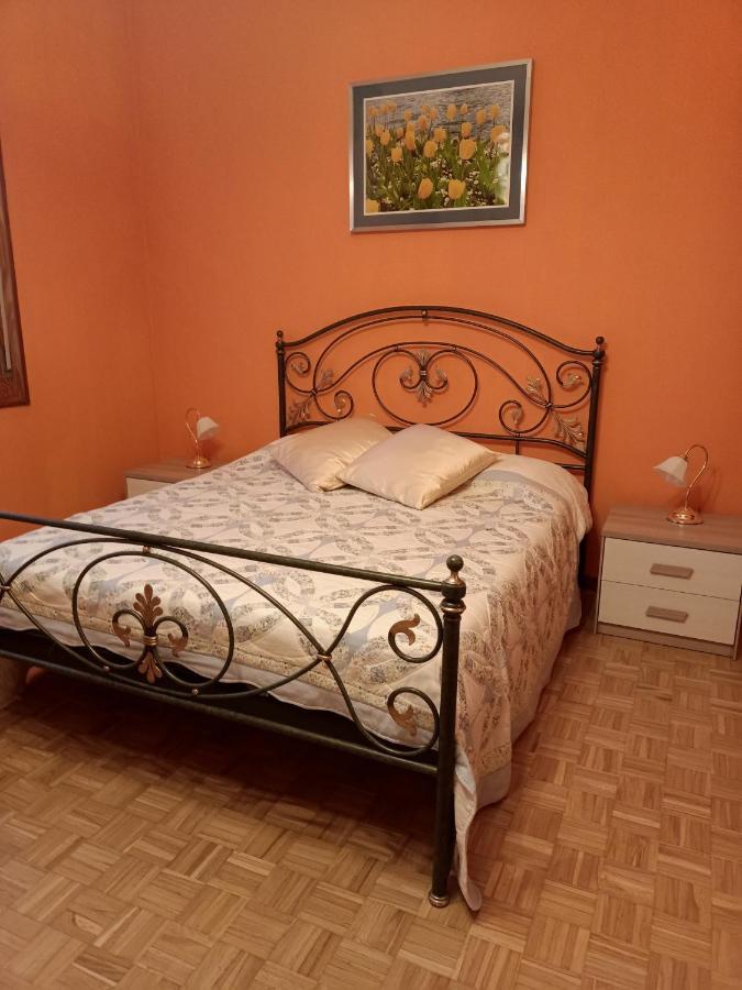 Bed and Breakfast Lily - Storie Del Bosco - à San Felice sul Panaro Extérieur photo